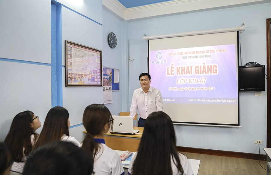 TS. Đỗ Minh Chính - Chủ tịch HĐQT, Giám đốc HAVICO phát biểu trong buổi lễ