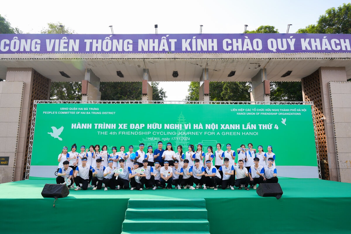 Ban lãnh đạo cùng học viên Havico