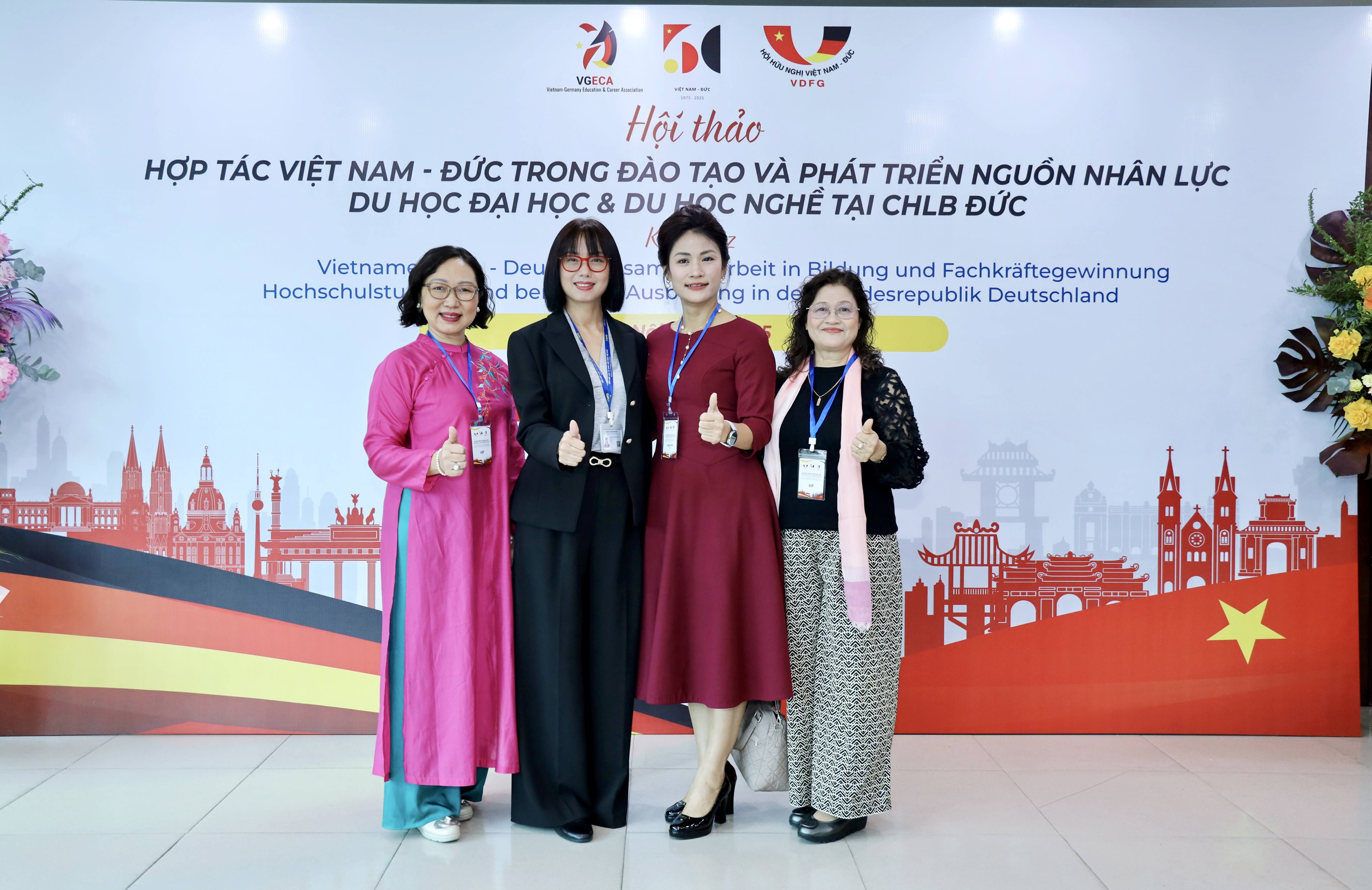 Ban lãnh đạo Havico